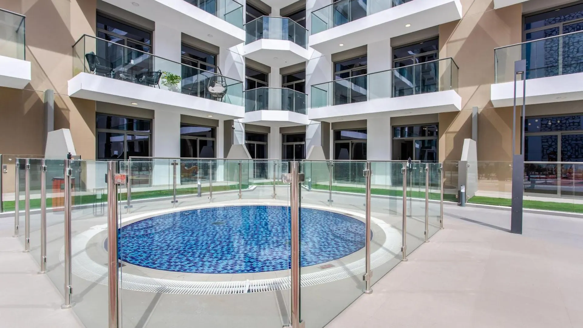 Wehost - Urban Oasis Modern Studio Retreat With City Views Dubai United Arab Emirates